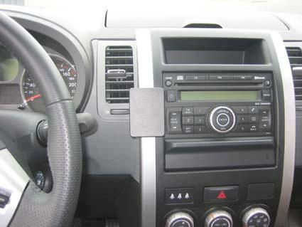 Nissan X-Trail 08-13, Centralny