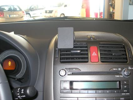 Toyota Corolla 08-11, Centralny