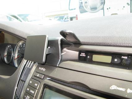 Hyundai Sonata 09-10, Na środku