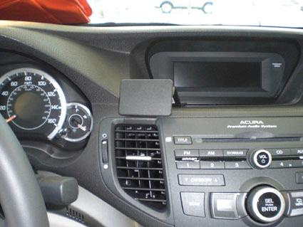 Honda Accord 09-12, Na środku