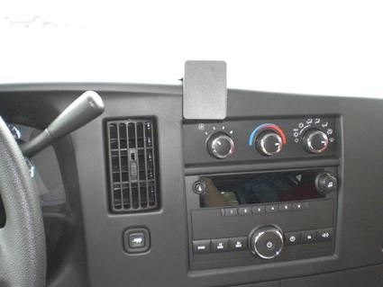 Chevrolet Express/Chevrolet Van 08-15, Na środku