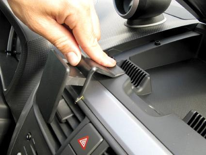 ProClip Monteringsbygel Opel Agila 08-15/Suzuki Splash 08-14, Na środku