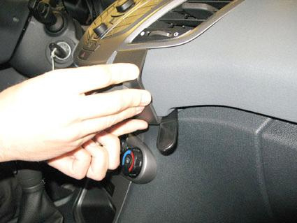 Ford Fiesta 09-15, Pod kątem