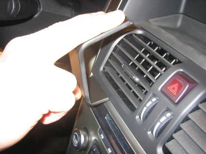 Volvo XC60 09-15, Na środku