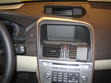 Volvo XC60 09-10, Pod kątem, Wysoko