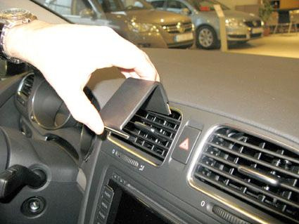 Volkswagen Golf VI 09-12, Na środku