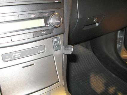 Toyota Avensis 09-15, Pod kątem