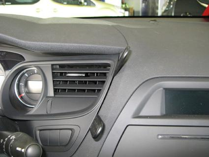 Citroen C5 III 08-15, wyśrodkowany