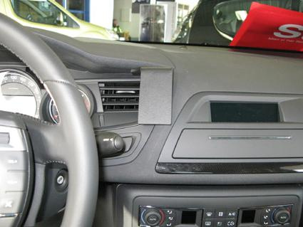 Citroen C5 III 08-15, wyśrodkowany