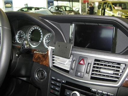 Brodit ProClip, Mercedes Benz E-Class, Sedan/kombi 09-13
