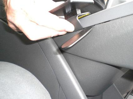 Toyota Prius 10-15, pod kątem