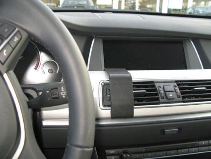 BMW F07 10-15, Środek