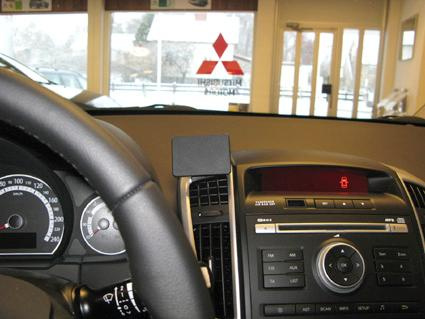 Kia Ceed 10-12, Na środku