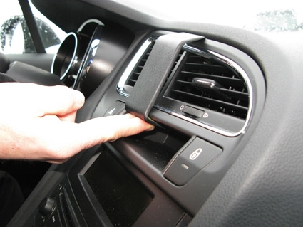 Brodit ProClip, Peugeot 5008 10-17