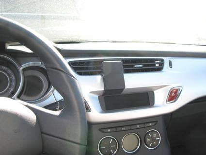 Citroen C3 10-15, Na środku