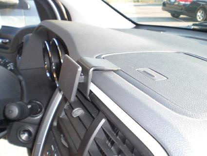 Dodge Caliber 10-12, Na środku