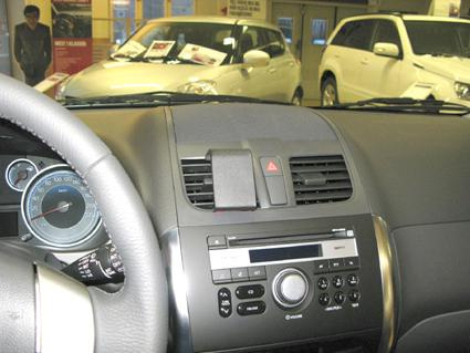 Suzuki SX4 11-15, wyśrodkowany