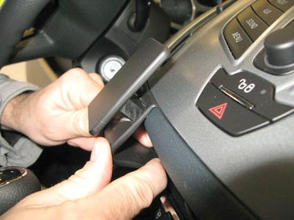 Ford C-Max/Grand C-Max 11-15/Ford Kuga 13-15, wyśrodkowany