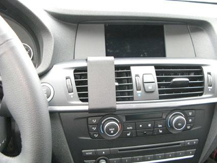 BMW X3 11-14, wyśrodkowany