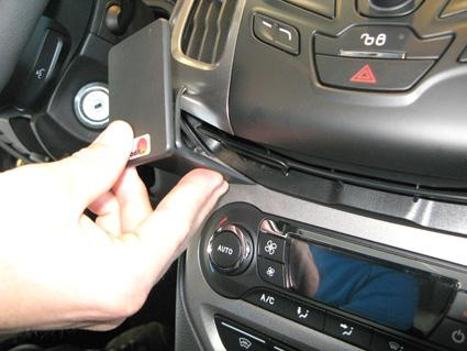 Ford Focus 11-15, wyśrodkowany