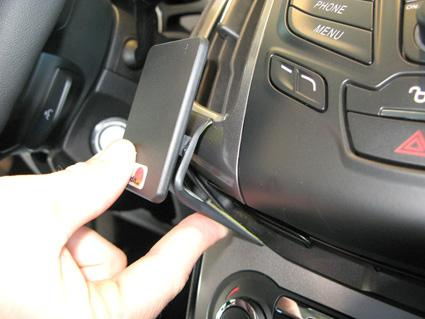 Ford Focus 11-15, wyśrodkowany