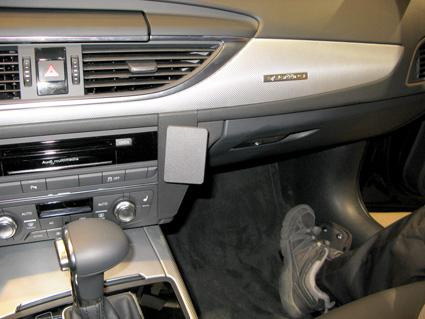 Audi A6 11-15, pod kątem