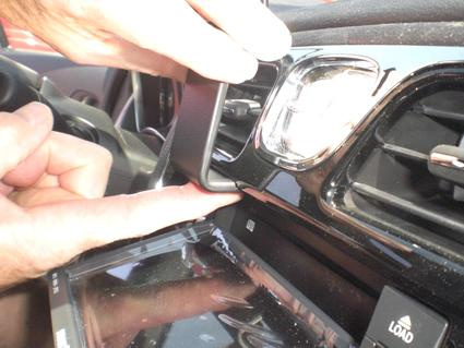 ProClip Uchwyt montażowy Chrysler 200/Chrysler 200 Convertible 11-14, Wyśrodkowany