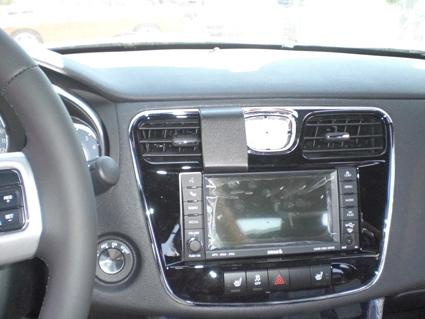 ProClip Uchwyt montażowy Chrysler 200/Chrysler 200 Convertible 11-14, Wyśrodkowany