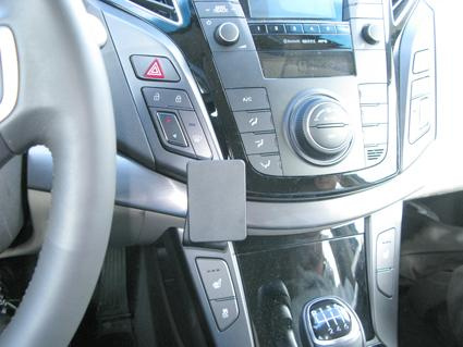 Hyundai i40 12-15, Wyśrodkowany