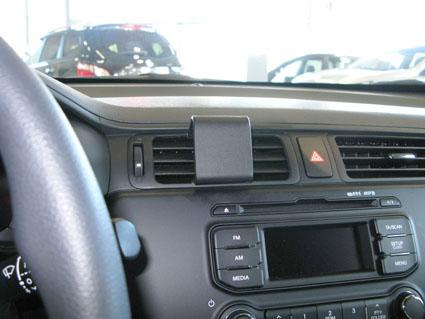 Kia Rio 12-14, Wyśrodkowany