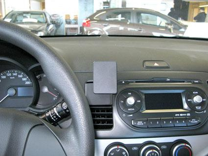 Kia Picanto 12-15, Wyśrodkowany