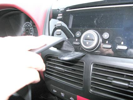 Fiat Doblo 10-14, Wyśrodkowany