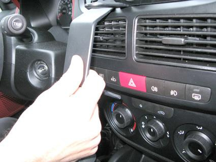 Fiat Doblo 10-14, Wyśrodkowany
