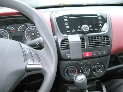 Fiat Doblo 10-14, Wyśrodkowany