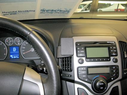 Hyundai i30 08-12, Wyśrodkowany