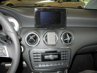 Brodit ProClip, Mercedes Benz GLA-Klasa 13-19
