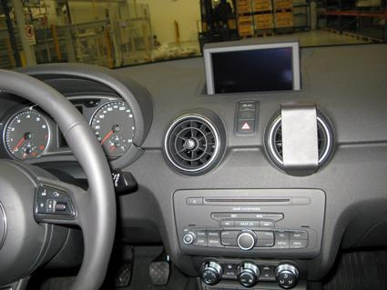 Audi A1 11-15, środek