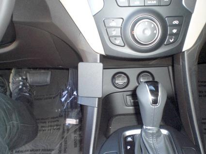 Hyundai Santa Fe 13-15, wyśrodkowany