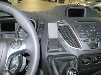 Ford Transit 14-15, wyśrodkowany