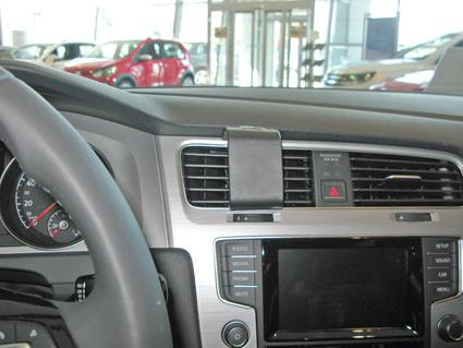 Volkswagen Golf VII 13-15, wyśrodkowany