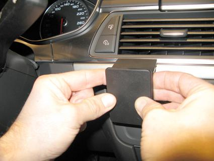 Audi A6 11-15, środek