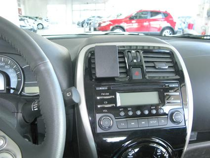 ProClip uchwyt montażowy Nissan Micra 14-15, wyśrodkowany