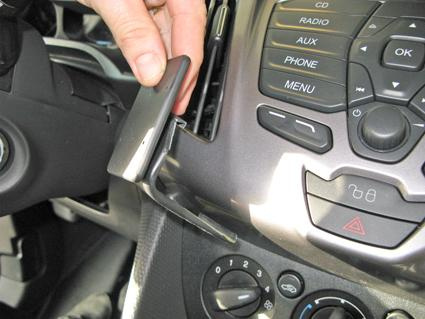 Ford Transit Connect/Tourneo Connect 14-15, wyśrodkowany