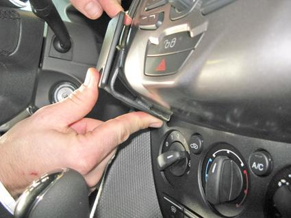Ford Transit Connect/Tourneo Connect 14-15, wyśrodkowany