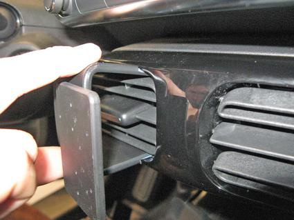 Citroen C4 Cacus 15-, Wyśrodkowany