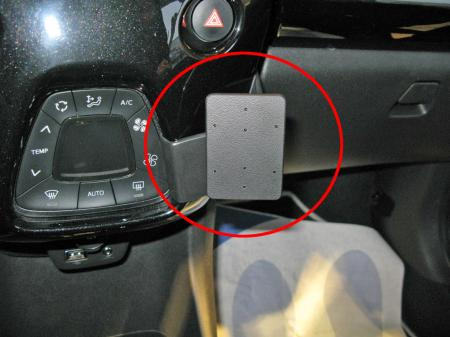 Toyota Aygo 14-15, Ukośny, Prawy