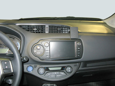 Toyota Yaris 15-, Wyśrodkowany, Prawy