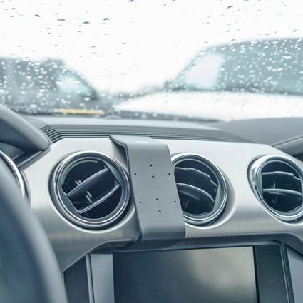 Brodit ProClip Uchwyty montażowe Ford Mustang 15-15, Wyśrodkowany