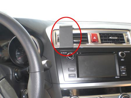 Subaru Outback 15-15, wyśrodkowany