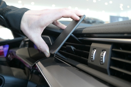 Brodit ProClip, Audi e-tron/Q8 e-tron 19-23
